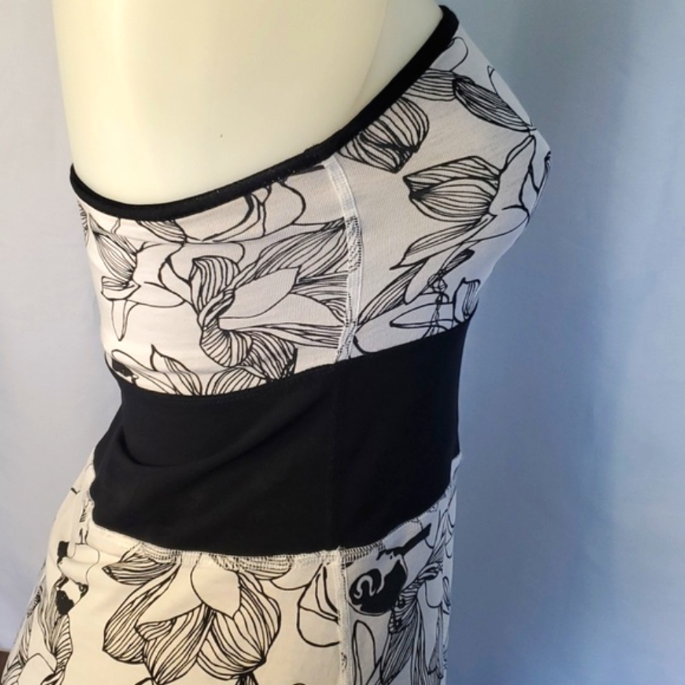 Lululemon Athletica beat the heat reversible strapless sun dress